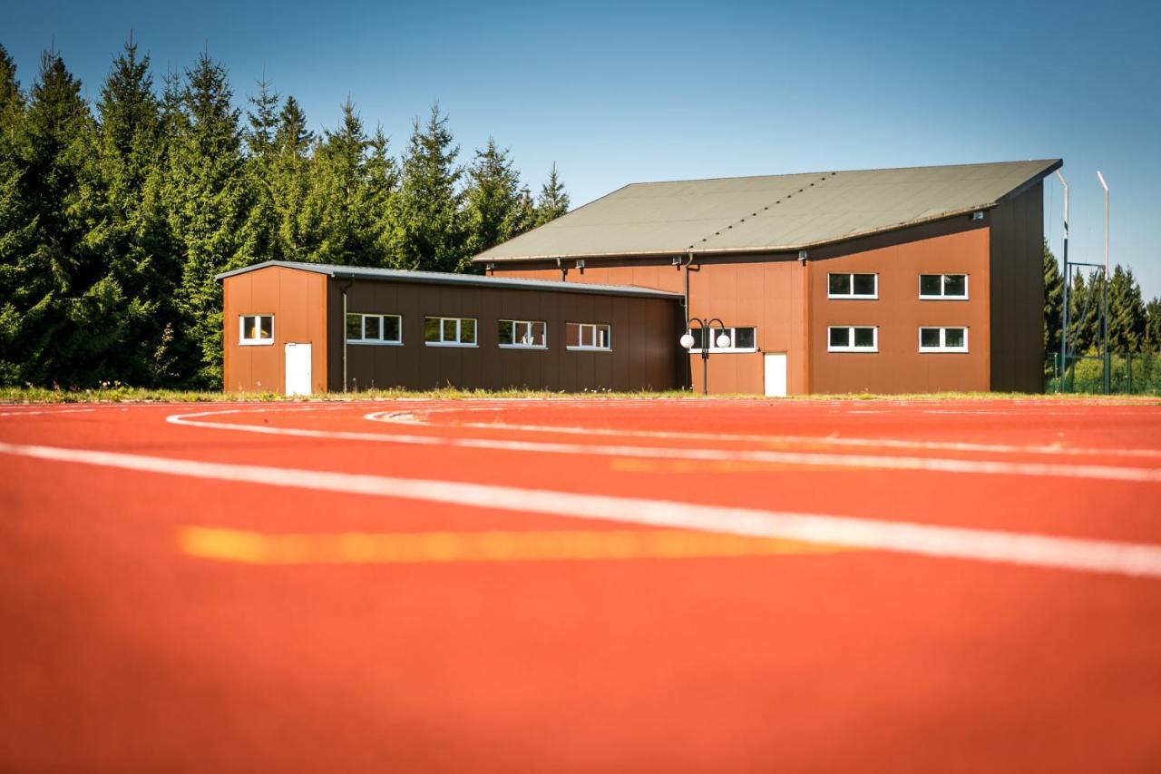 Sportpark Rabenberg Hotel Breitenbrunn  Exterior foto