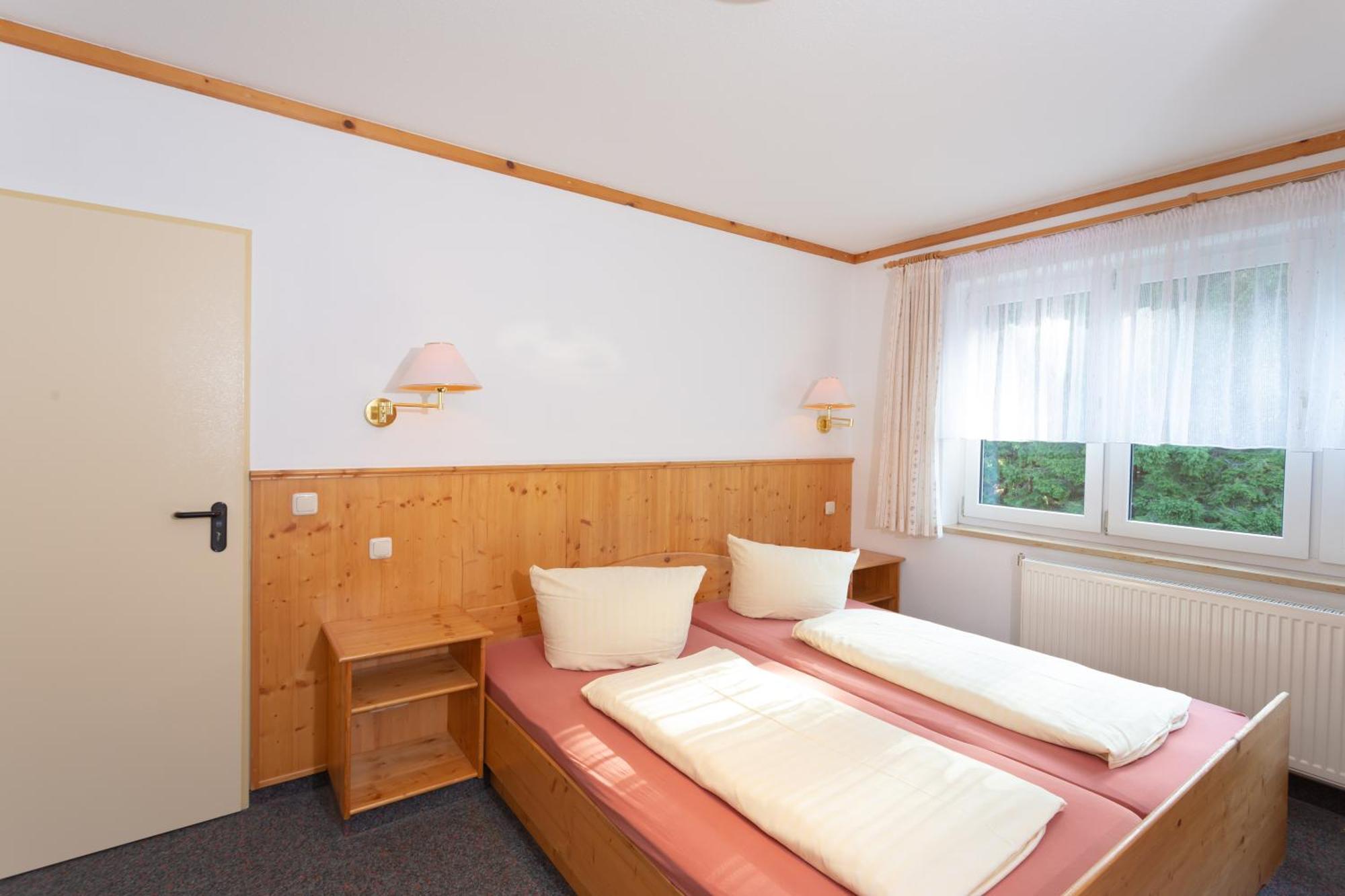 Sportpark Rabenberg Hotel Breitenbrunn  Exterior foto